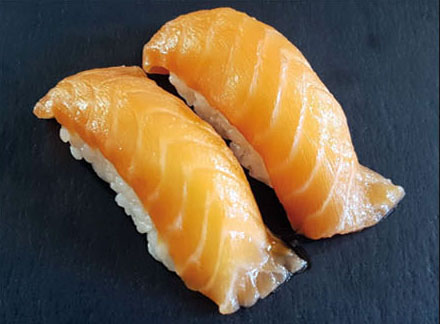 Nigiri Salmone